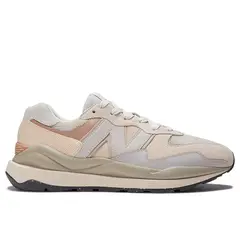 NEW BALANCE - Tenis M5740 Para Hombre-Beige
