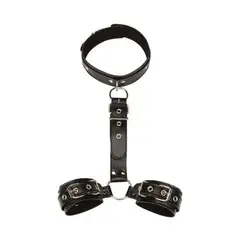 GENERICO - Collar con esposas col003