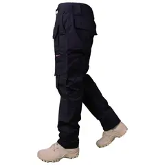 DESIERTO - Pantalón táctico color negro