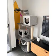 MAOS - GIMNASIO RASCADOR ARBOL PARA GATOS