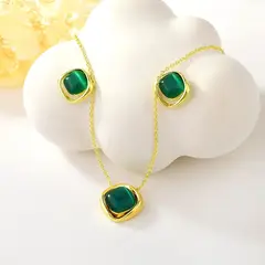 VERAMOREST - Set Aretes y Collar - Verde Gold