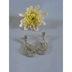 VERAMOREST - Aretes Platinados Infinite_.