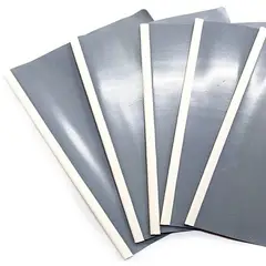 NORMA KAMALI - Carpeta plástica con bisel carta gris paq x 5 pappyer.