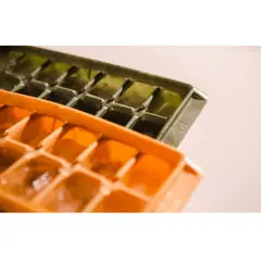 IMUSA - Juego de 2 cubetas de hielo TERRA.