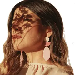 MUCURA JEWELRY - Aretes Amelia Rosado Múcura