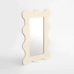 DE CASA - Espejo Ondulado Positivo - Crema - 41 x 61 cm.