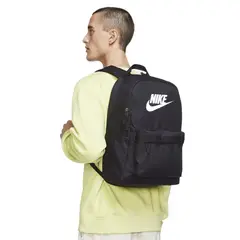 NIKE - MORRAL HERITAGE BKPK NEGRO BLANCO 25L