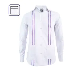 SON DOS - Camisa guayabera blanca bordada morado dos bolsillos manga larga