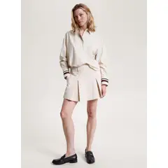 TOMMY HILFIGER - Camisa Corta Extragrande Con Rayas Globales Mujer Beige