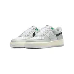 NIKE - Tenis Air Force 1 LV8 2