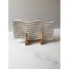 DECORACIONES ALE Y GABI - Plato Decorativo Olas 25CMS X11CMS