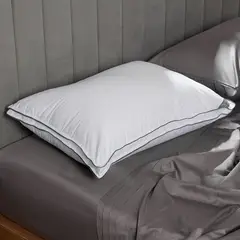 DISTRIHOGAR - Almohada Hotel Experience Soporte Firme Algodón 47 x 67 cm.