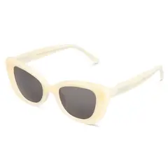 MR BOHO - COCO CAPARICA WITH CLASSICAL LENSES