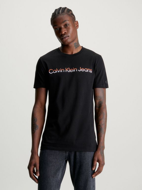 Imagen de Camiseta Negro Slim Con Logo