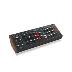 BEHRINGER - Sintetizador análogo MODEL D
