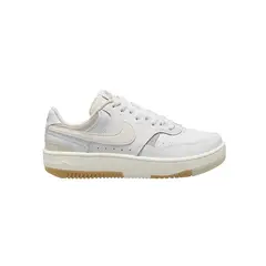 NIKE - Tenis Gamma Force