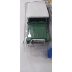 MAISTO - CAMIONETA TOYOTA FJ40 VERDE TECHO BLANCO A ESCALA 136
