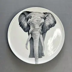 ARTE PLATONICO - Plato-porcelana-Arte-Platonico-pintado-a-mano-29-cm-Elefante