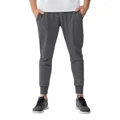 LEO - Jogger deportivo estilo sudadera bolsillos laterales funcionales.