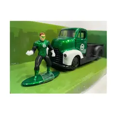 JADA TOYS - CARRO LINTERNA VERDE & 1952 CHEVROLET COE PICKUP Escala 1/32…