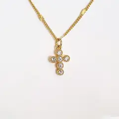 RAVEL - Cadeda dorada dije cruz bolitas circones mini RAVEL_.