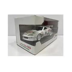 JADA TOYS - CARRO TOYOTA SUPRA CUMSTOM CASTROL A Escala 132…