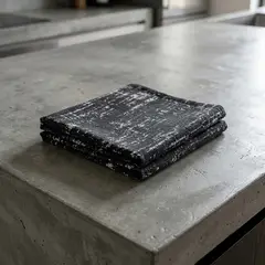 HOMETEX - CAMINO DE MESA FRESIA NEGRO