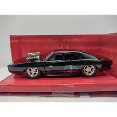JADA TOYS - CARRO DOM´S DODGE CHARGER RT NEGRO a Escala 132…