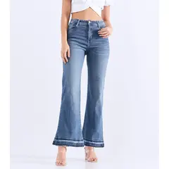 DEREK - Jean Para Mujer Flare Derek.-
