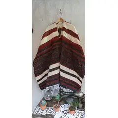 ARTESANAL - Ruanas artesanales en lana natural y antialérgica para todas las edades_.