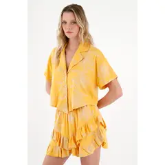 TENNIS - Camisa amarilla con bordado de flores para mujer