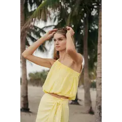 TOUCHE BALNEAIRE - Blusa corta con volumen de un hombro y elástico en escote Ref 0A61051
