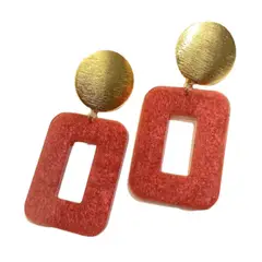 BY CAMI - Aretes en resina Outline_.