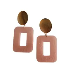 BY CAMI - Aretes en resina Outline_.