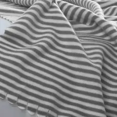 DISTRIHOGAR - Cobija Polar Fleece 180 gr Stripes Gris 180 x 200 cm