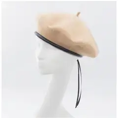 SIN ETIQUETAS - Boina Francesa Militar En Paño Talla Ajustable Mujer