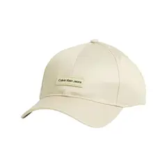 CALVIN KLEIN - Gorra beige con parche de goma