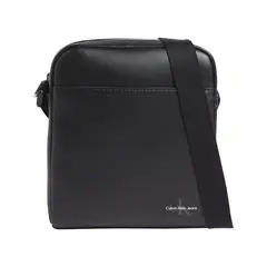CALVIN KLEIN - Bolso negro reporter con monograma