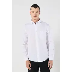 KOAJ - Camisa unicolor con manga larga y bolsillo cuadrado Hombre