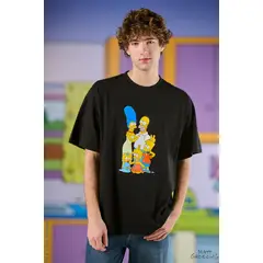 KOAJ - Camiseta manga corta con estampado en frente de Los Simps HOMBRE