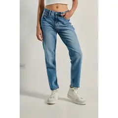 KOAJ - Jean tiro alto boyfriend azul bota recta con desgastes