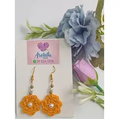 GENERICO - Aretes Tejidos en Crochet amarilla flor perla