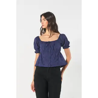 KOAJ - BLUSA MANGA AGLOBADA CORTA, CON RECOGIDO EN CINTURA. Mujer