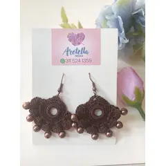 GENERICO - Aretes Tejidos en Crochet Cafe Abanico Pequeño Perla Cafe