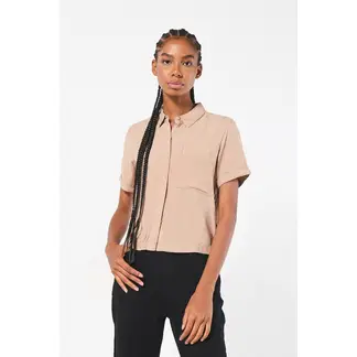 KOAJ - BLUSA CAMISERA MANGA CORTA CON BOLSILLO MUJER