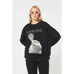 KOAJ - Buzo oversize cuello redondo unicolor. MUJER