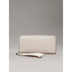 CALVIN KLEIN - Billetera beige con cremallera en el contorno