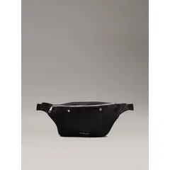 CALVIN KLEIN - Canguro negro con parche