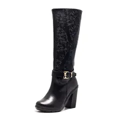 VIOLA - Bota para dama KARLA NEGRO