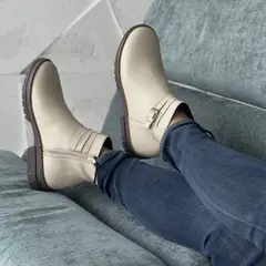CALZADO TRIUNFO - Botin Plano Hebilla - Beige -